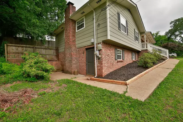 Chattanooga, TN 37415,3009 Lancaster Circle