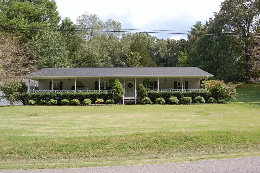 7310 E Valley Road, Dunlap, TN 37327