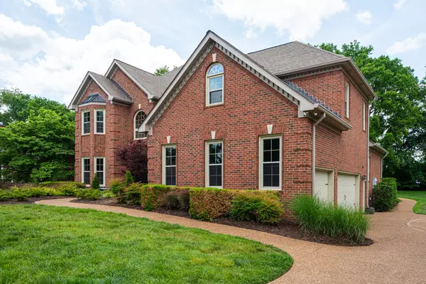 Brentwood, TN 37027,633 Post Oak Cir