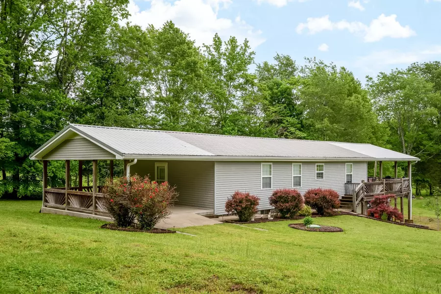 3270 Pricetown Rd, Whitleyville, TN 38588