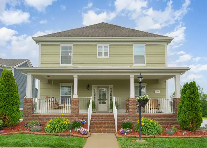 120 Majestic Ln, Pleasant View, TN 37146