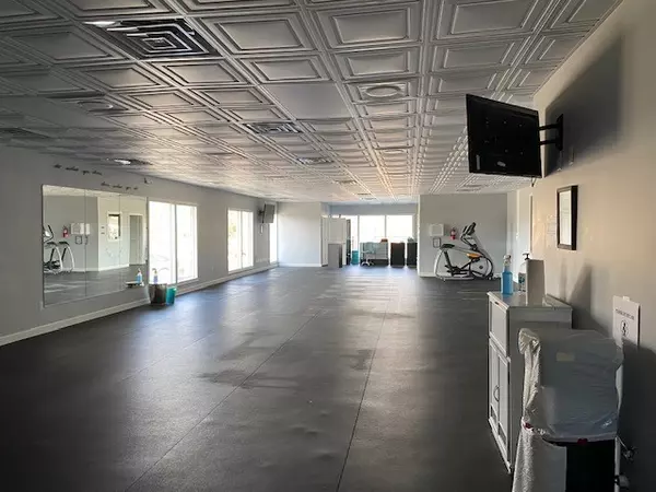 Lebanon, TN 37087,1112 W Main St