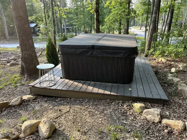 Tracy City, TN 37387,144 Waters Edge Way