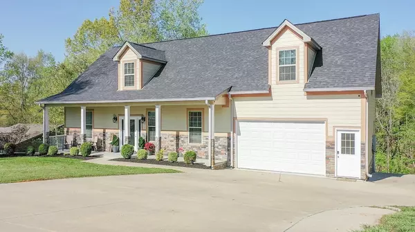 90 Holly Tree Dr, Estill Springs, TN 37330