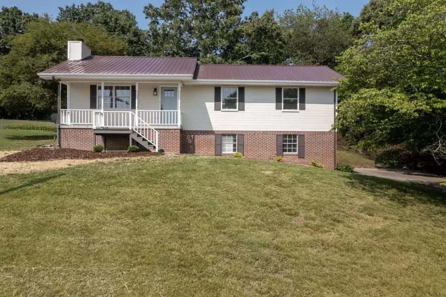 424 Hickory Street, Ringgold, GA 30736