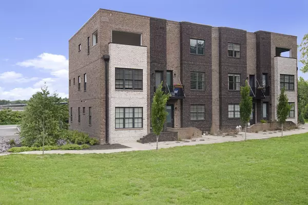Madison, TN 37115,732 Inspiration Blvd #13