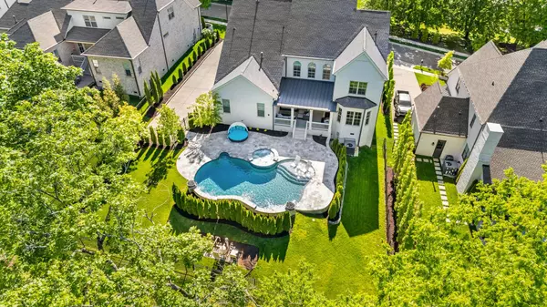 1025 Firestone Dr, Franklin, TN 37067