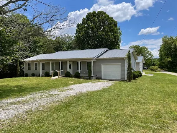 11644 State Route 108, Altamont, TN 37301