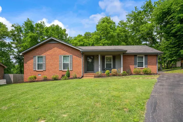 561 Old Lebanon Dirt Rd, Hermitage, TN 37076