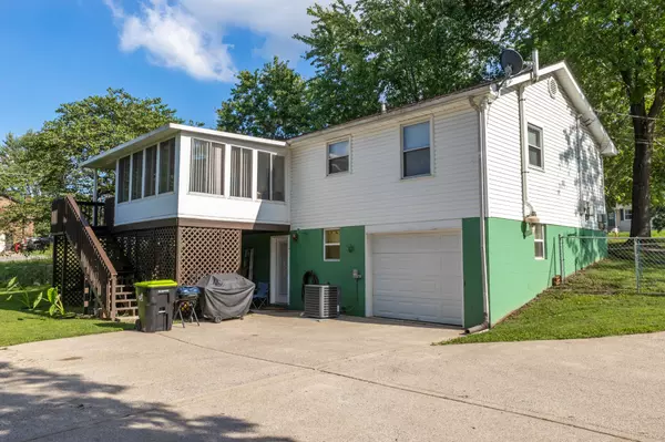 Clarksville, TN 37040,2182 Blakemore Dr