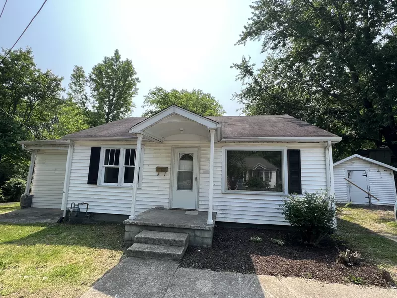 721 Riverview Dr, Hopkinsville, KY 42240