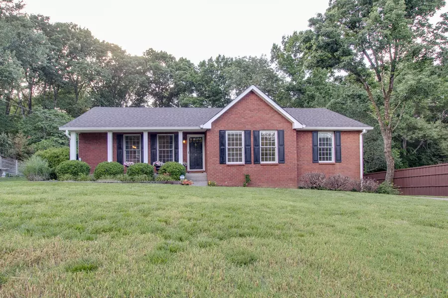 865 Stonebrook Blvd, Nolensville, TN 37135