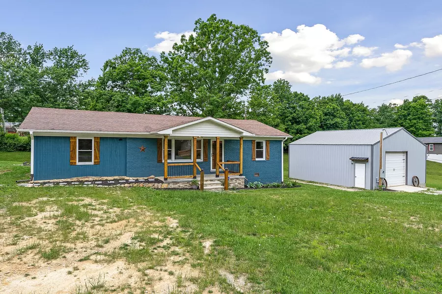 227 Mesa Trl, Sparta, TN 38583