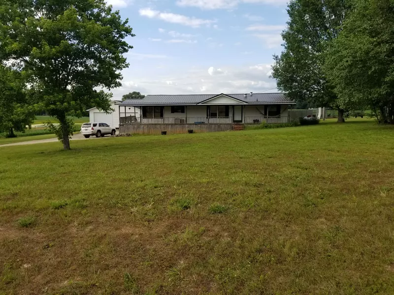 1919 Pleasant Hill Rd, Prospect, TN 38477