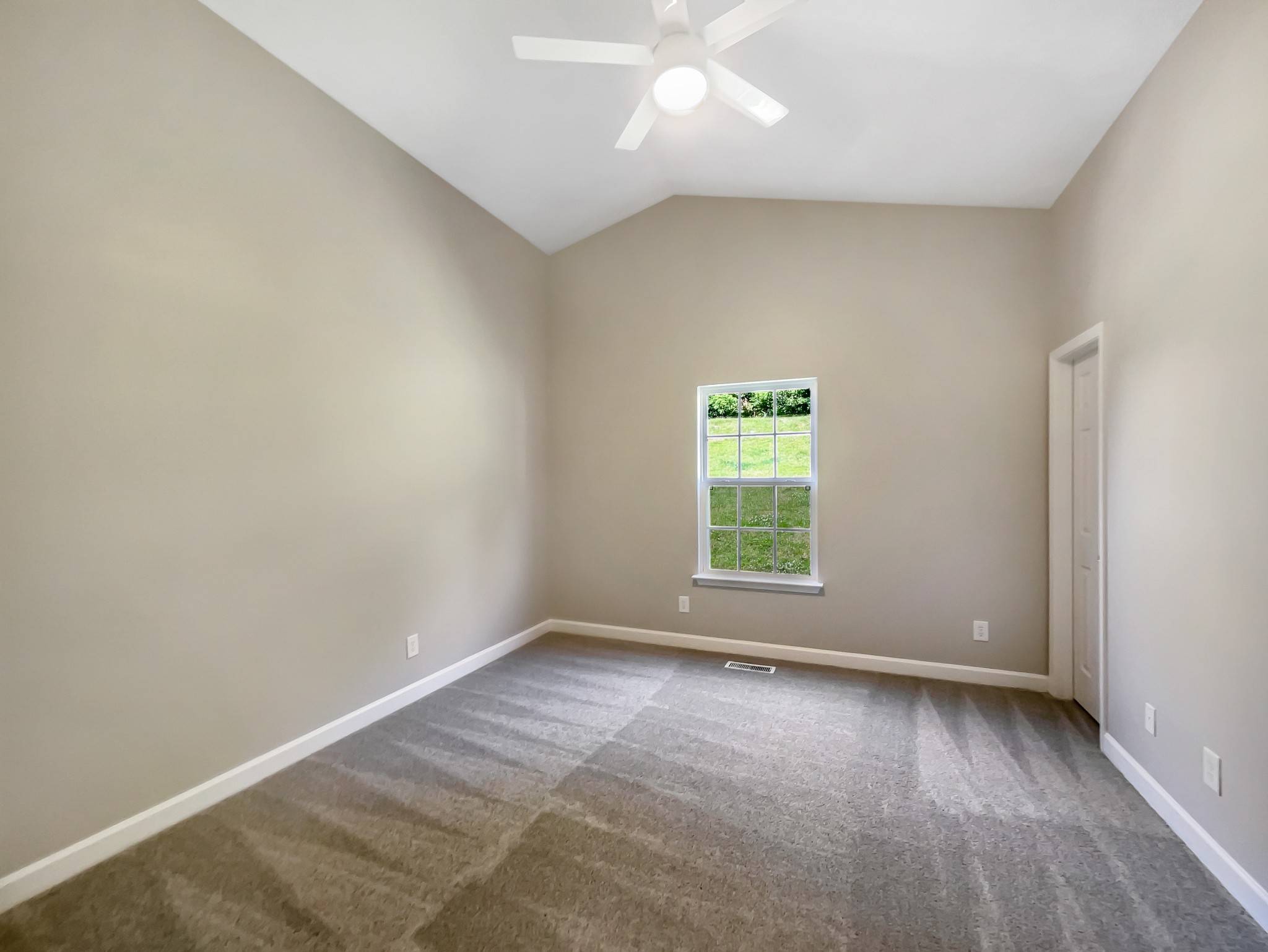 Hermitage, TN 37076,677 Belgium Dr