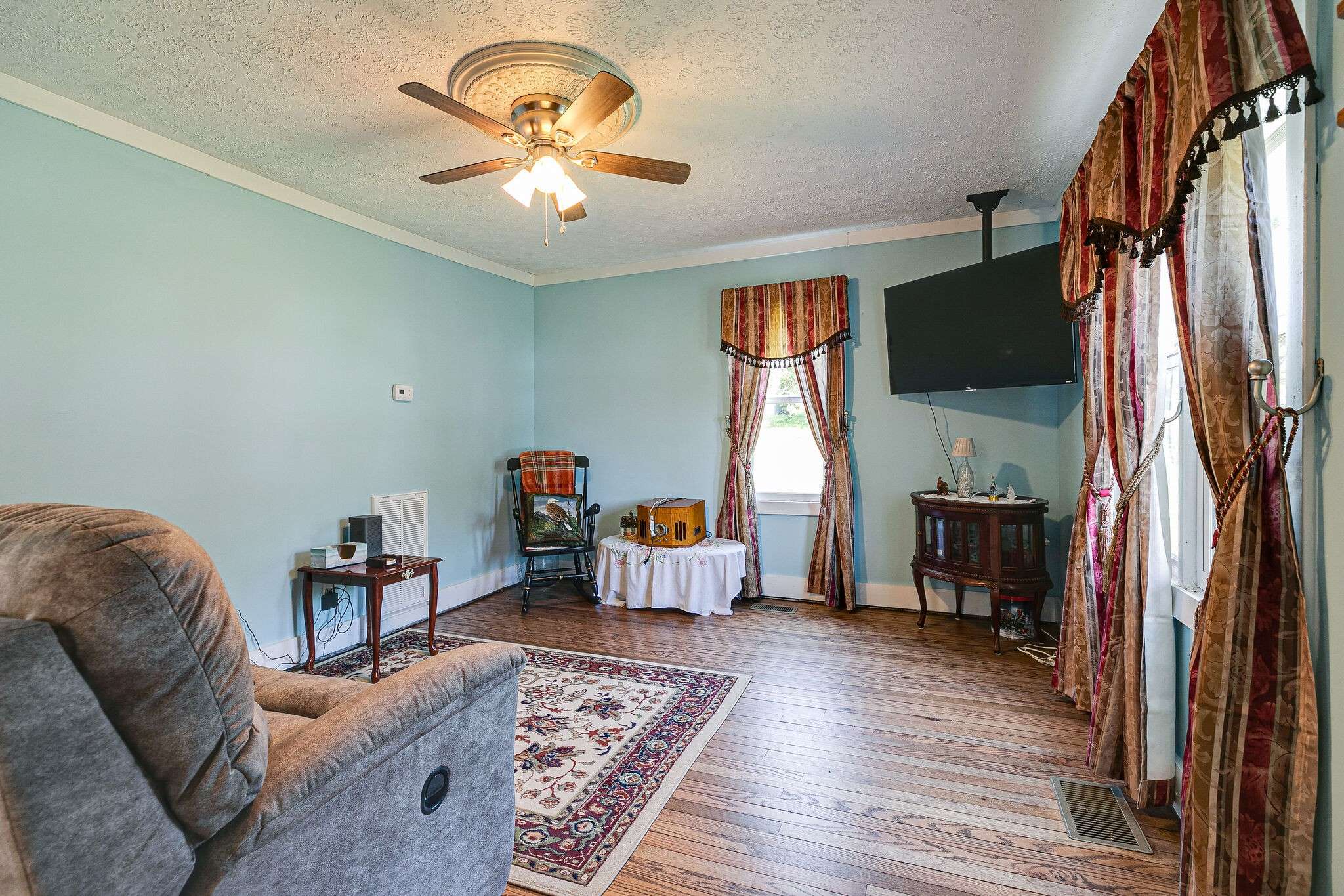 Centerville, TN 37033,118 Riverside Dr