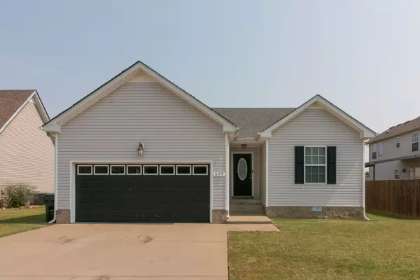 609 S Cavalcade Cir, Oak Grove, KY 42262