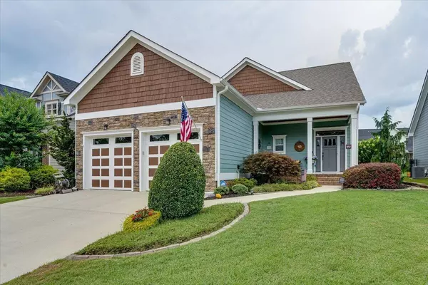 9053 Silver Maple Drive, Ooltewah, TN 37363