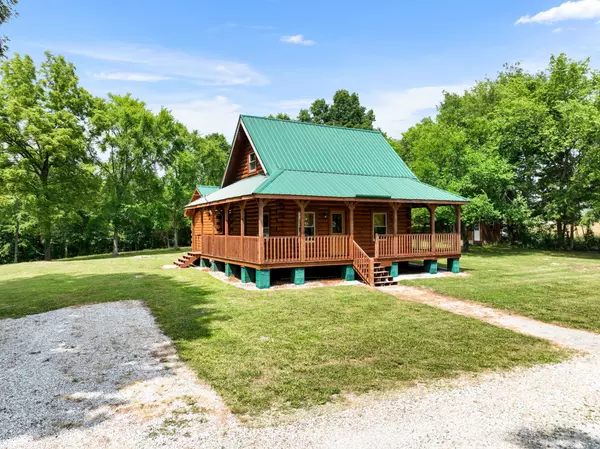 Brush Creek, TN 38547,9 Bob Oakley Ln