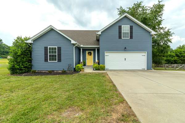 3400 Hunters Point Pike,  Lebanon,  TN 37087