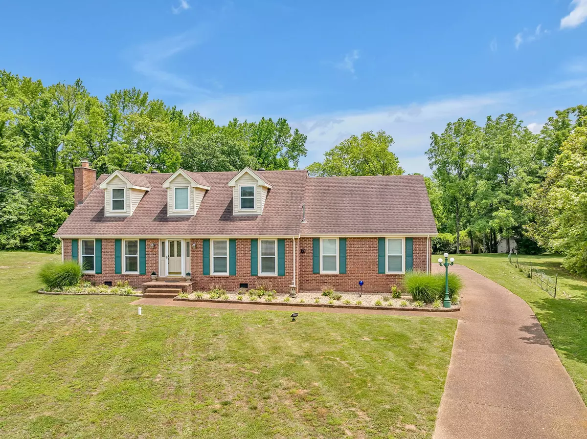 Mount Juliet, TN 37122,120 Hilldale Dr