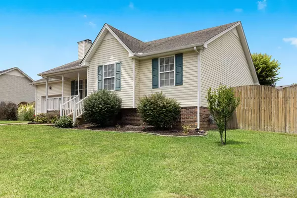 Greenbrier, TN 37073,1020 Glennie Lee Dr