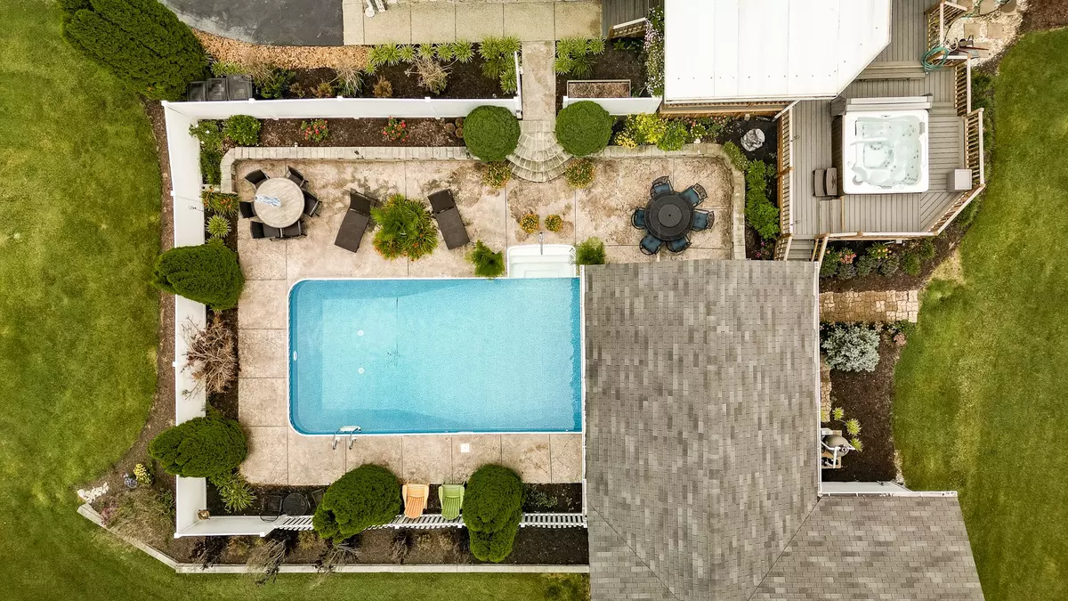 Cottontown, TN 37048,1301 Donna Ct