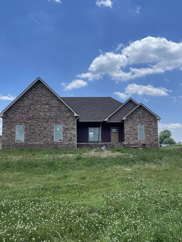 3016 Old Hwy 52,  Lafayette,  TN 37083