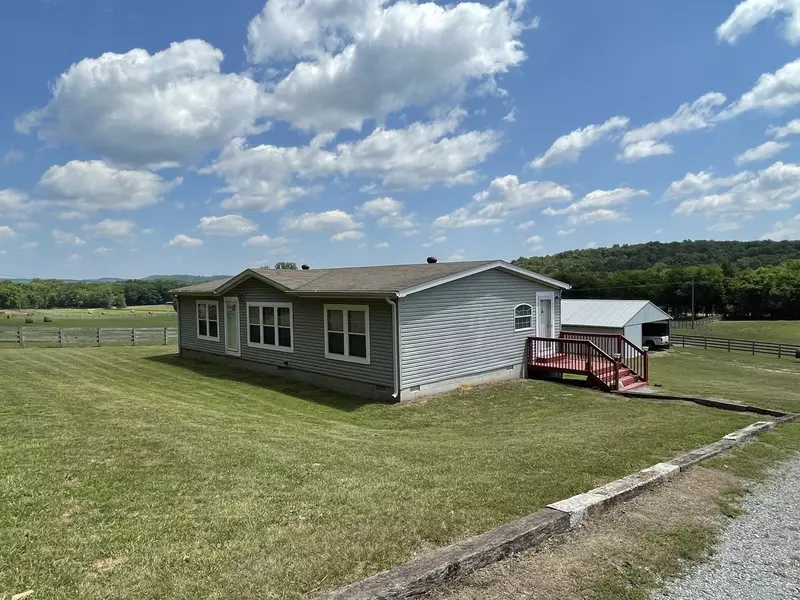 72 Golden Hollow Rd, Kelso, TN 37348