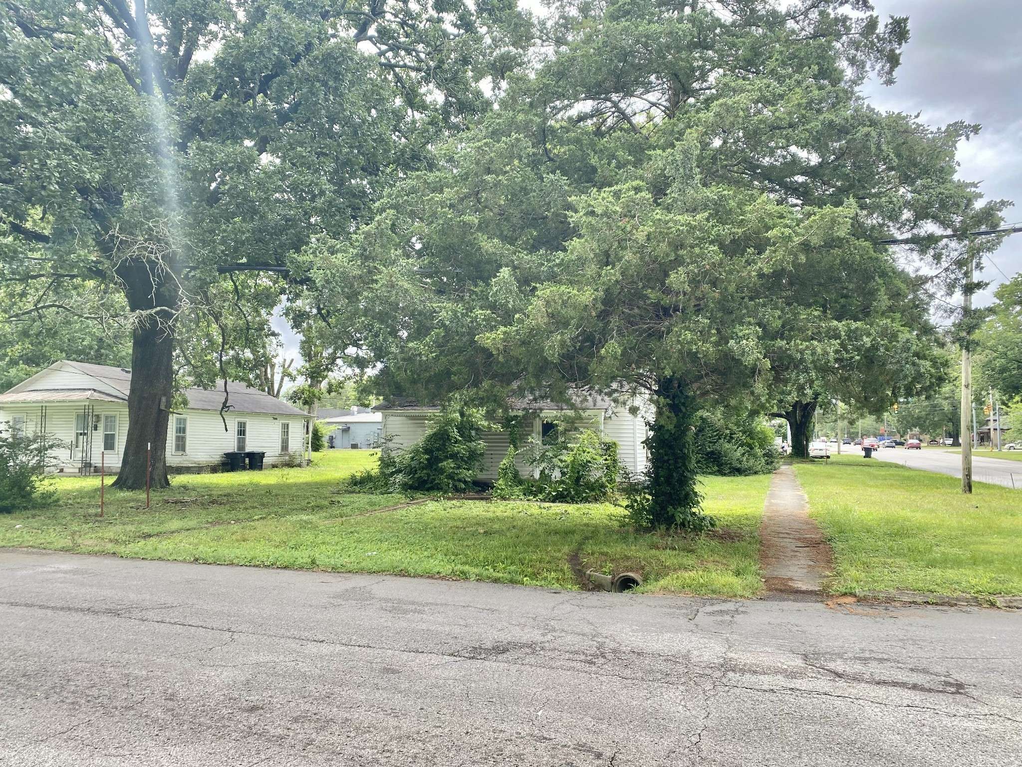 Tullahoma, TN 37388,112 S Anderson St