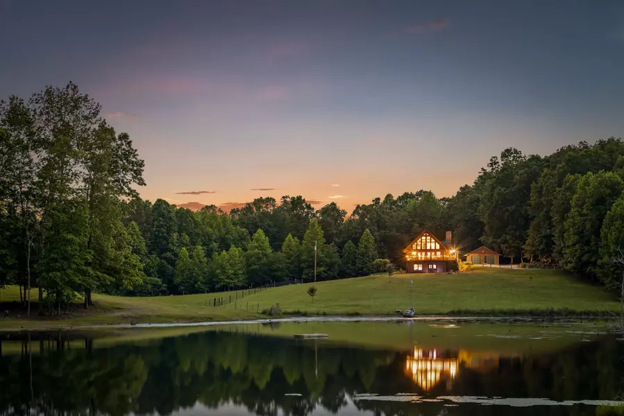 452 Tate Road, Sewanee, TN 37375