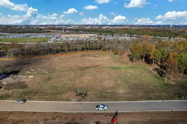 Murfreesboro, TN 37128,2038 Queenie Johns Dr