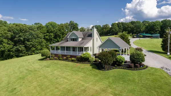 234 J W Thompson Rd, Westmoreland, TN 37186