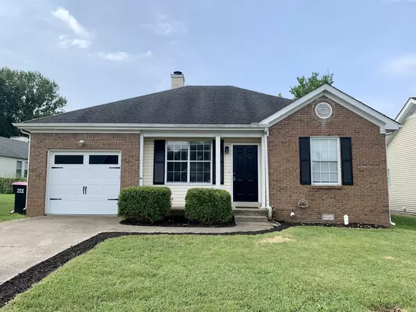 96 Grassmire Dr, Clarksville, TN 37042