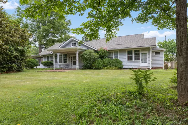 Columbia, TN 38401,809 Barrow Ct