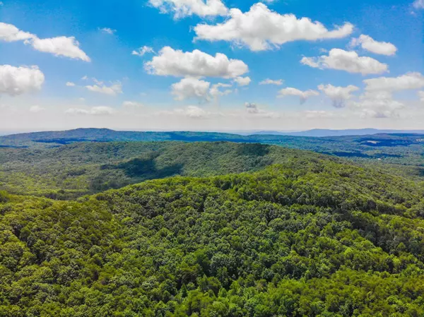 Rising Fawn, GA 30738,21 Stewart Lane