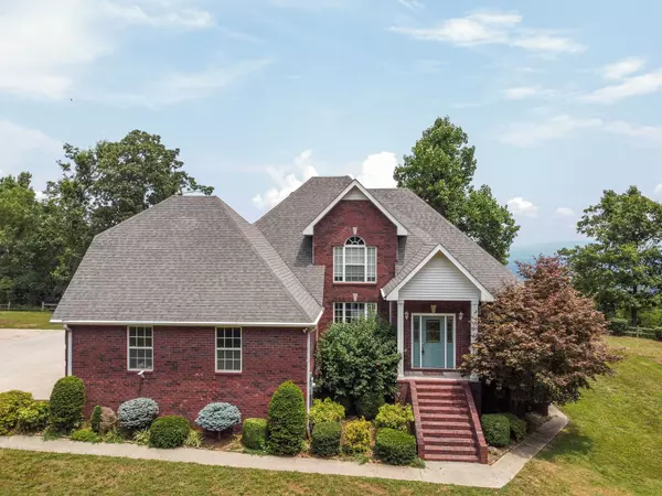 Belvidere, TN 37306,7425 Rowe Gap Rd