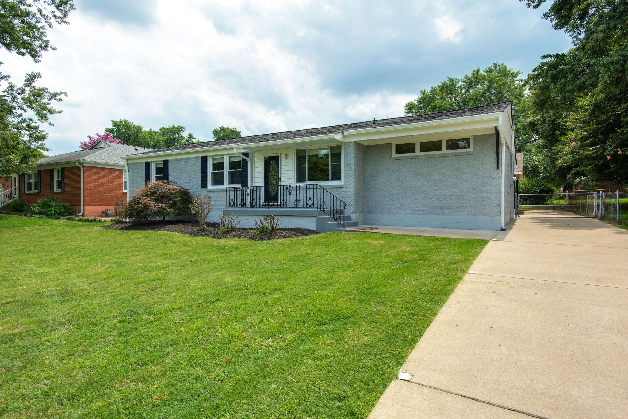 Nashville, TN 37214,220 Graeme Dr