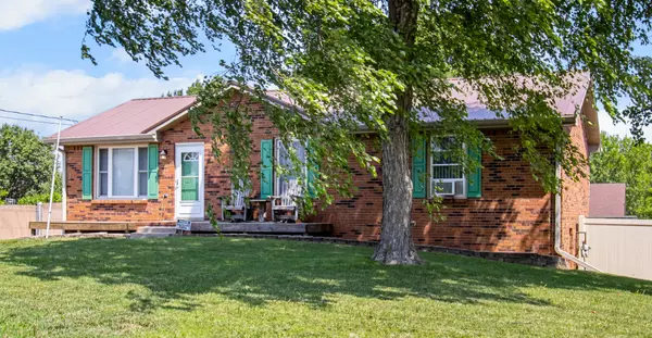 Clarksville, TN 37042,335 Cunningham Ln