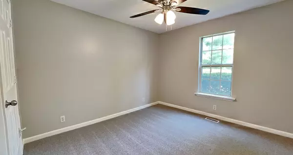 Woodlawn, TN 37191,2442 Chester Harris Rd