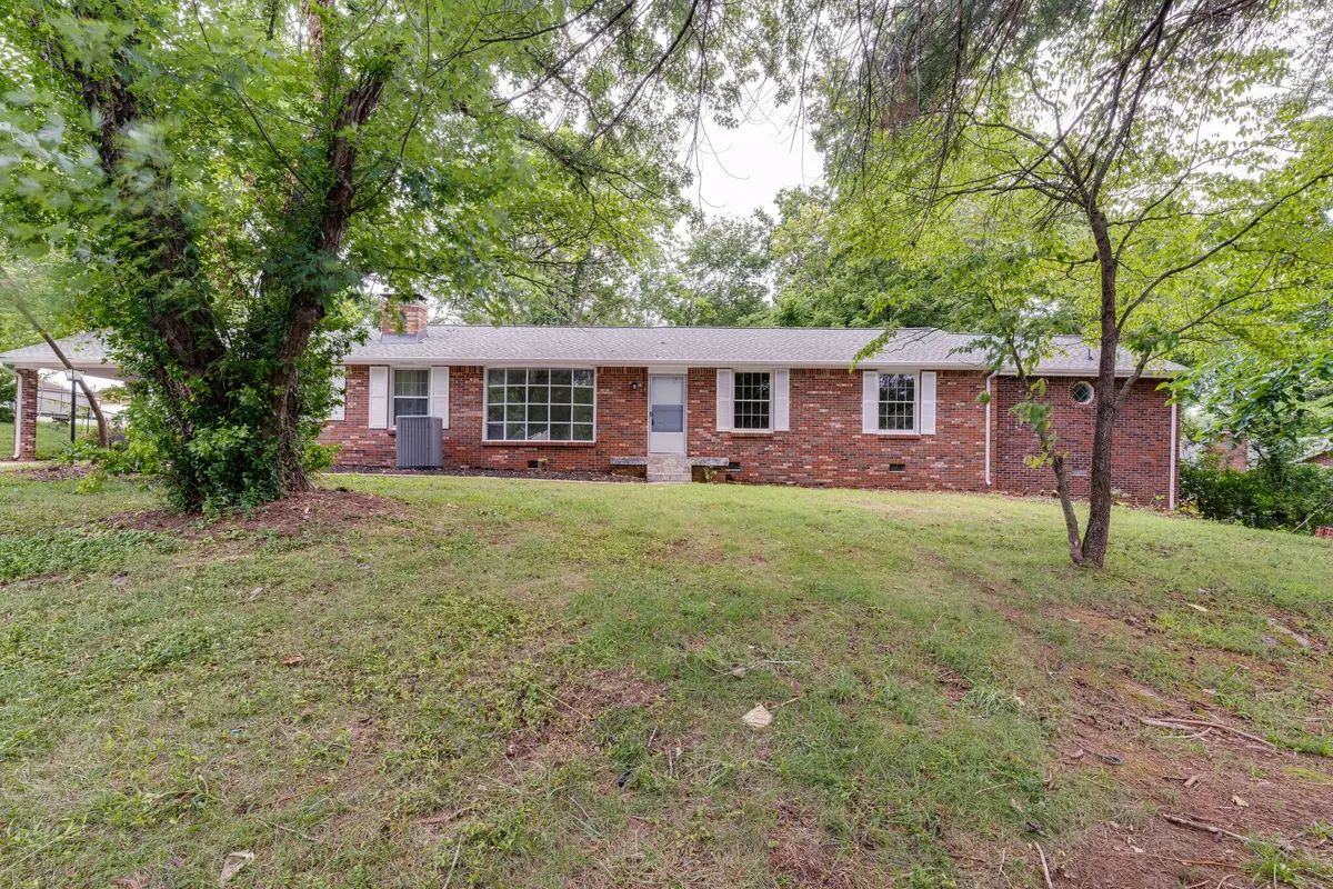 Clarksville, TN 37042,104 Little John Pl