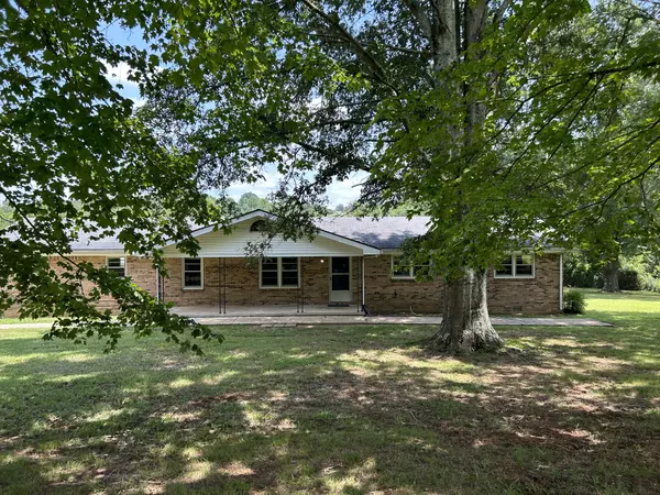 1595 Hurricane Creek Rd, Lawrenceburg, TN 38464