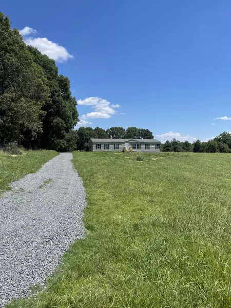 9578 sunrise road, Red Boiling Springs, TN 37150