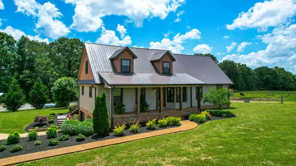 2355 Nix Rd, Lawrenceburg, TN 38464