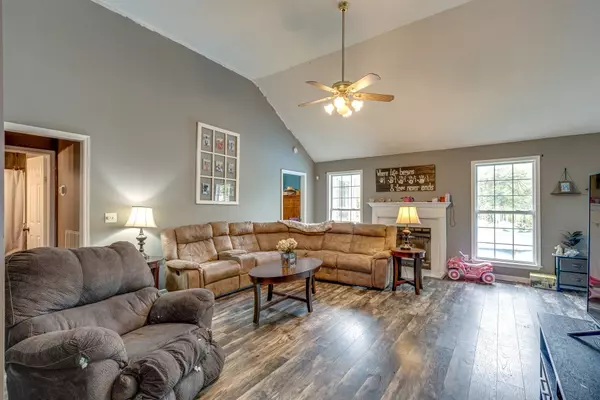 Columbia, TN 38401,1767 University Dr