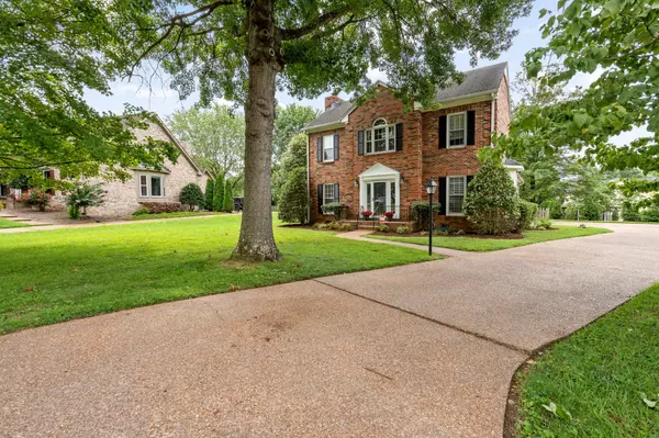 Hermitage, TN 37076,5717 Saint Charles Ct