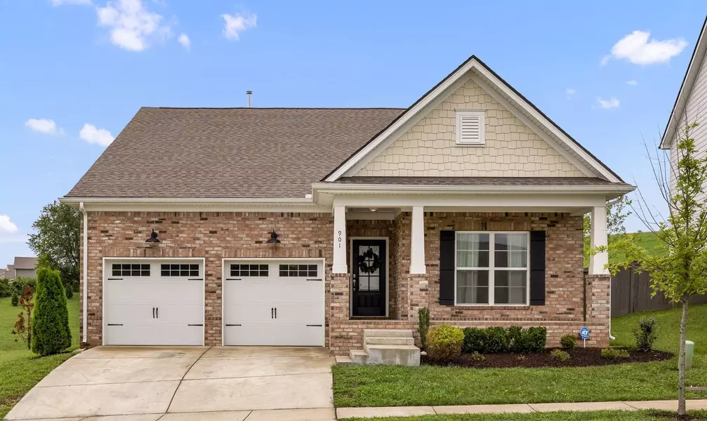 901 Carraway Ln, Spring Hill, TN 37174