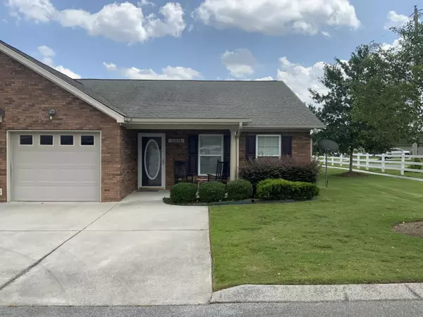 1304 Applebrook Drive, Rossville, GA 30741