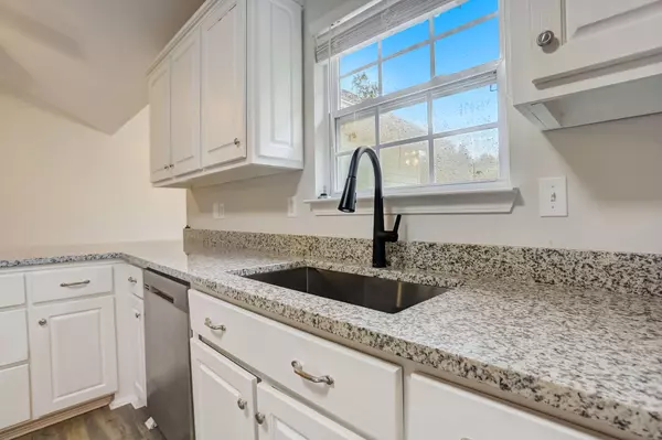 1406 Alyssa Dr Chapel Hill, TN 37034