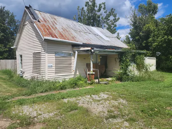 0 Bishop, Burns, TN 37029